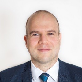 Dr. Burián András fül-orr gégész Dr. Burián András fül-orr gégész